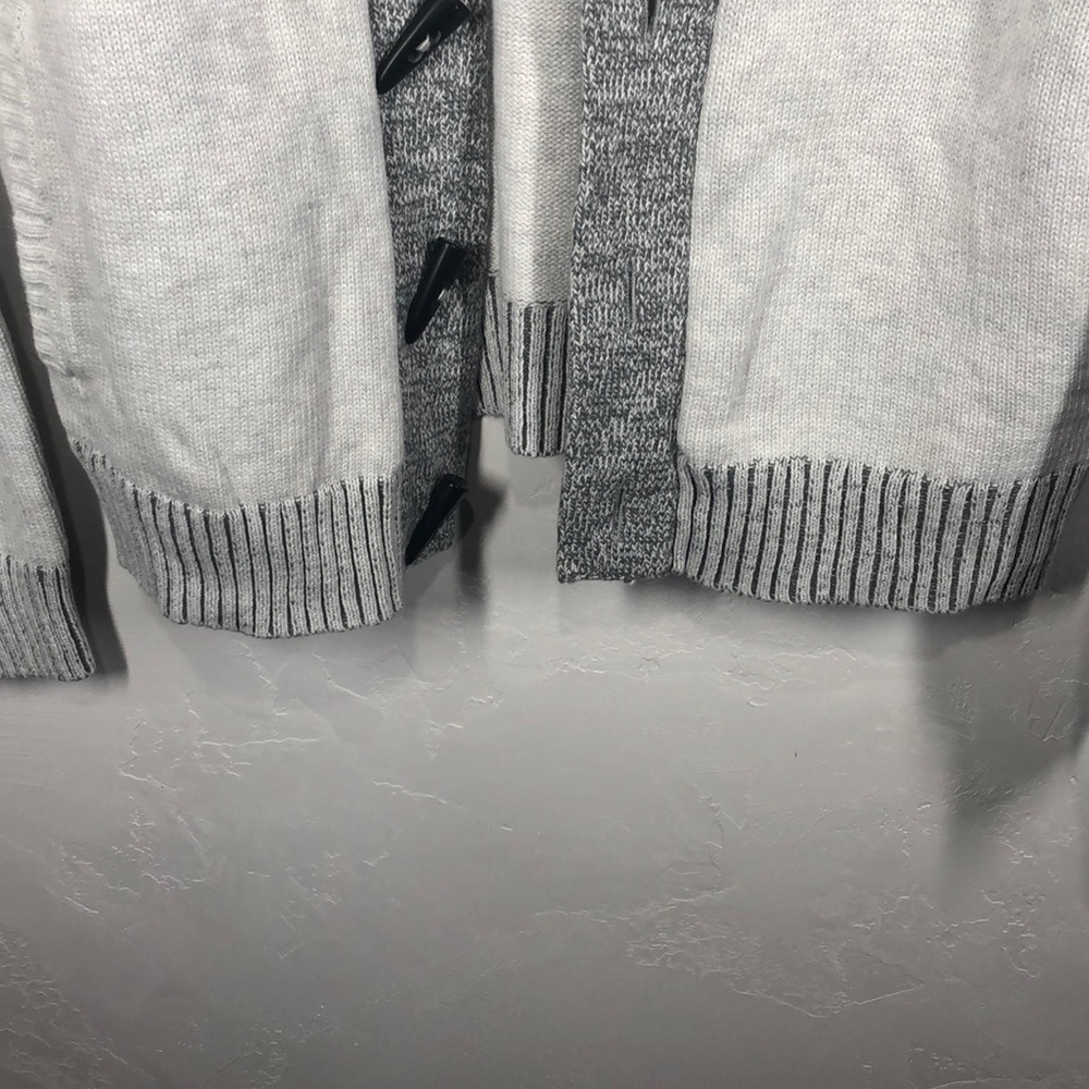 Express Cardigan With Toggle Buttons Size Large - image 5